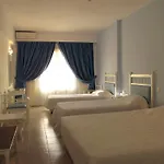 Pedi 4* Sými