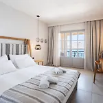 Pedi Hotel Sými