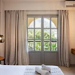 Hotel Pedi 4*