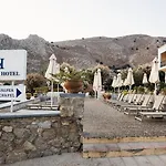 Pedi 4*