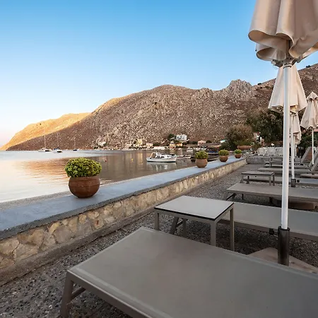 Pedi Hotell Symi