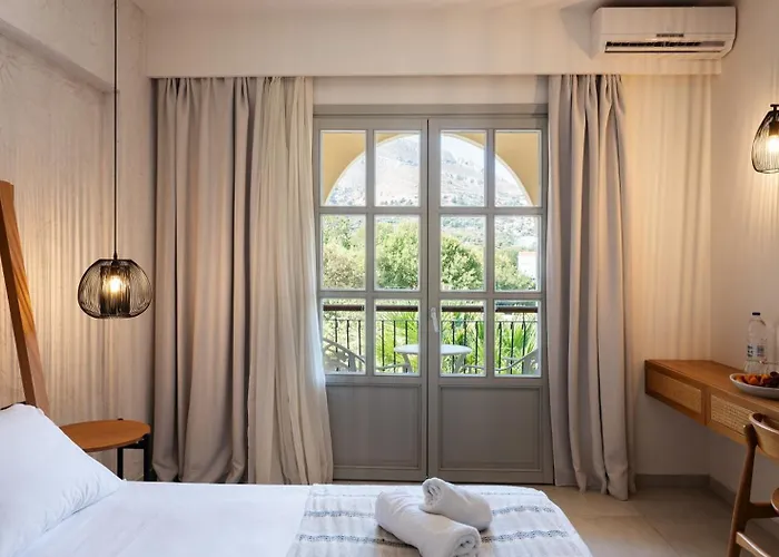 Ξενοδοχείο Pedi 4*